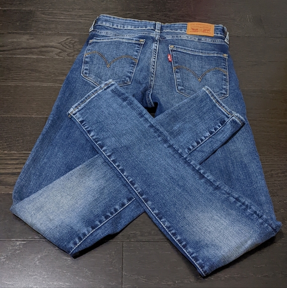 Levi's Skinny Jeans 26 x 30 with Pockets - Picture 3 of 5